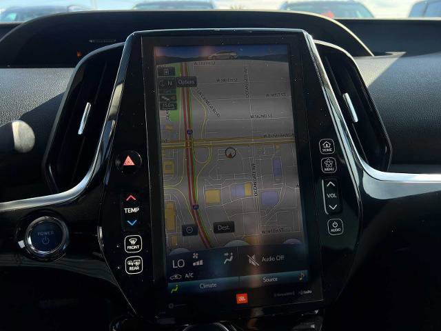 Used 2022 Toyota Prius Prime Limited image 17