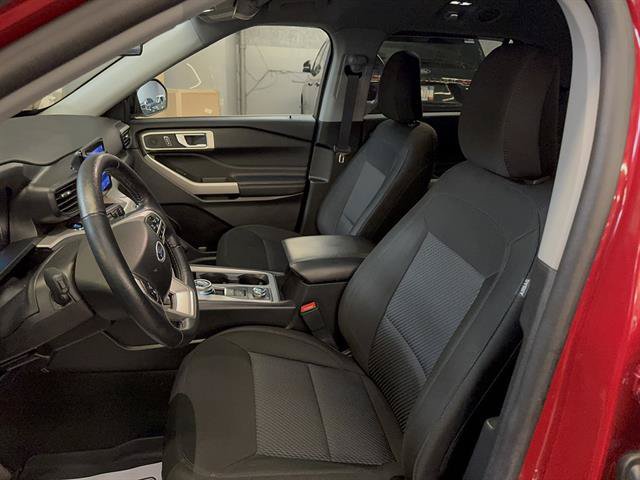 Certified 2023 Ford Explorer XLT AWD/4WD image 11