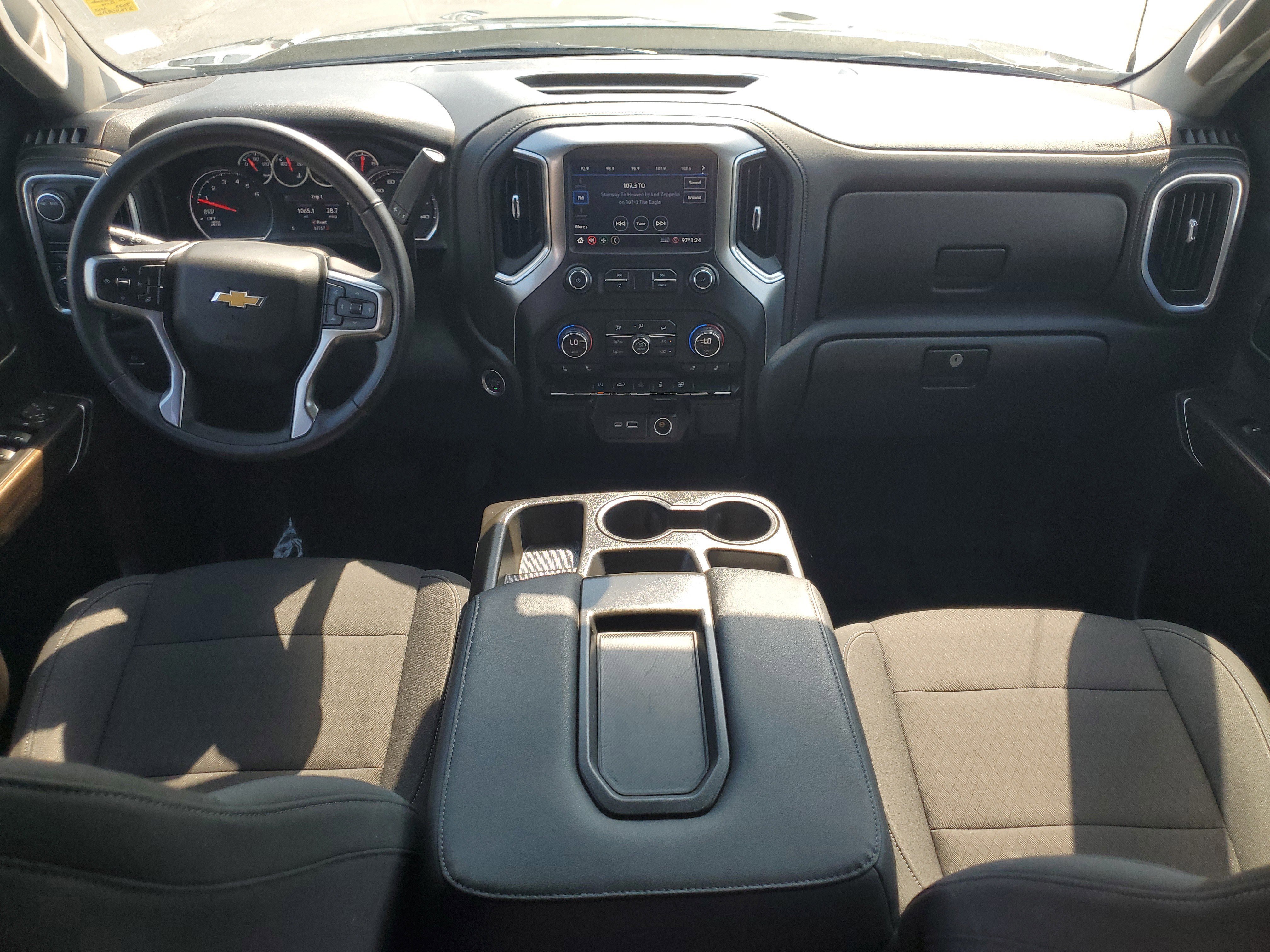 Used 2021 Chevrolet Silverado 1500 LT image 14