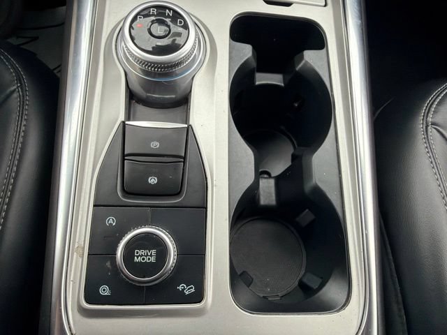 Certified 2023 Ford Explorer XLT w/ Equipment Group 202A AWD/4WD image 39