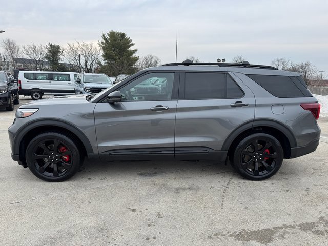 Certified 2022 Ford Explorer ST w/ Equipment Group 401A image 2