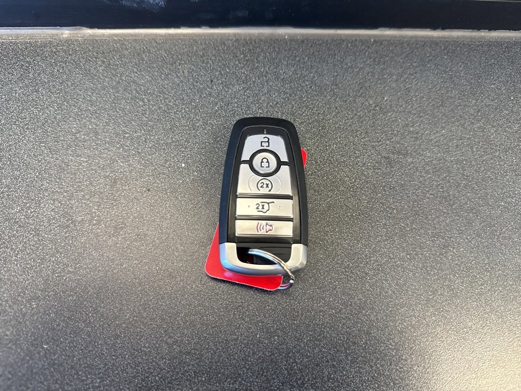 Certified 2022 Ford Escape Titanium image 16