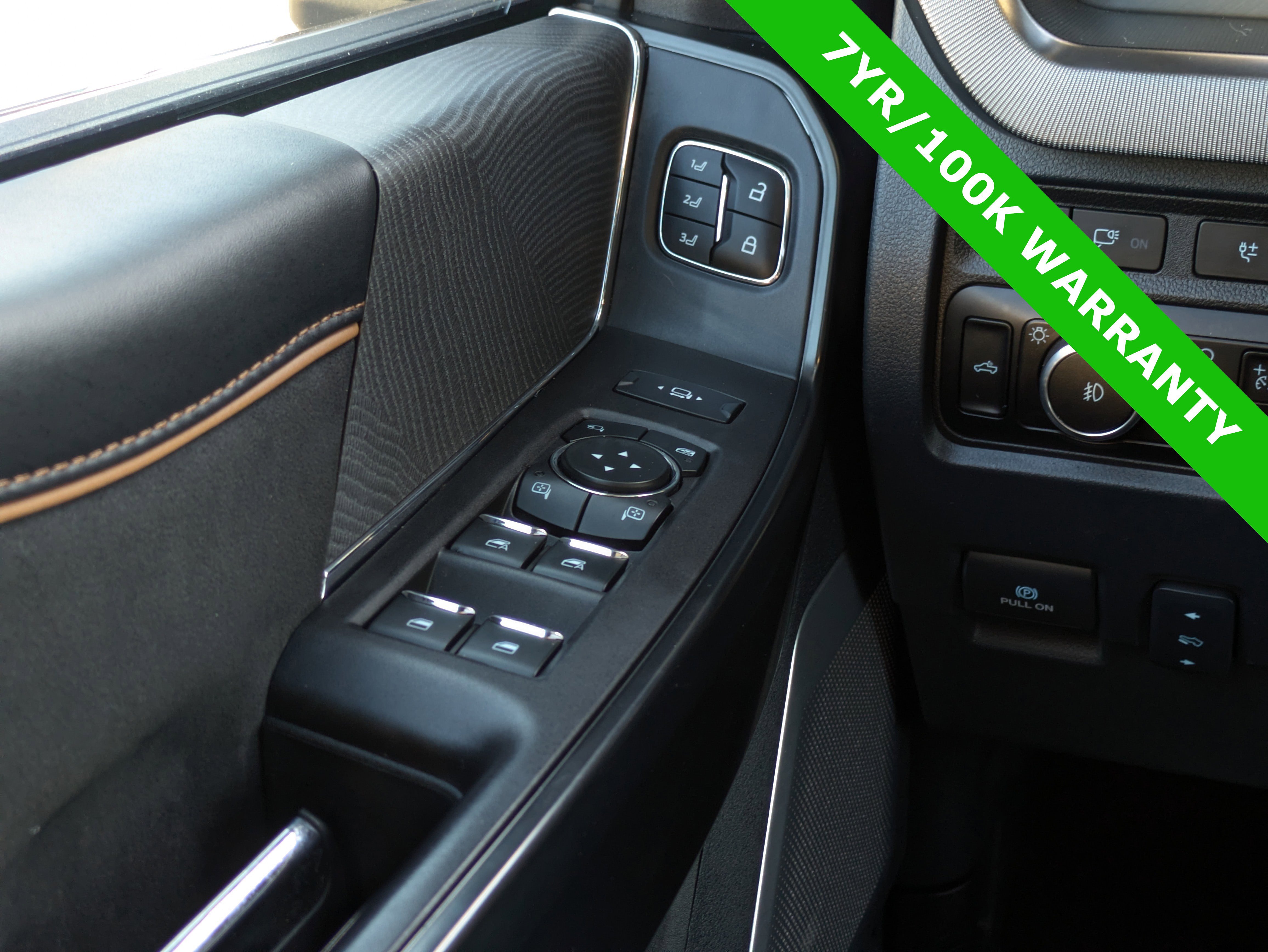 Certified 2024 Ford F350 Platinum image 29