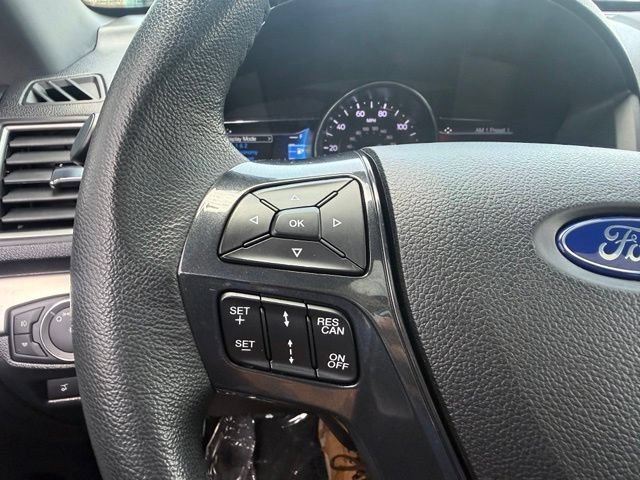 Certified 2018 Ford Explorer XLT w/ Equipment Group 202A AWD/4WD image 26
