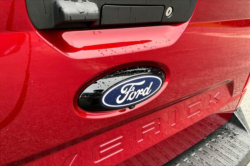 Certified 2025 Ford Maverick Lariat w/ 4K Tow Package AWD/4WD image 26