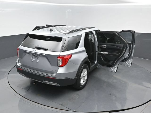 Certified 2024 Ford Explorer XLT w/ Equipment Group 202A AWD/4WD image 25