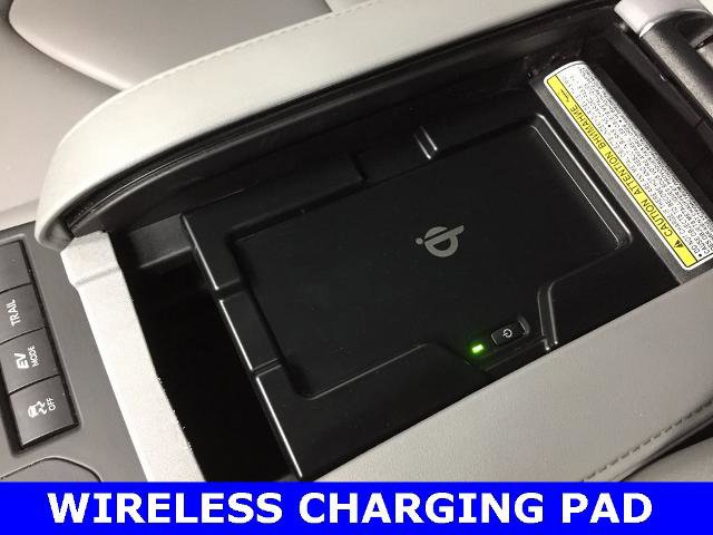 Used 2022 Toyota Highlander XLE image 23