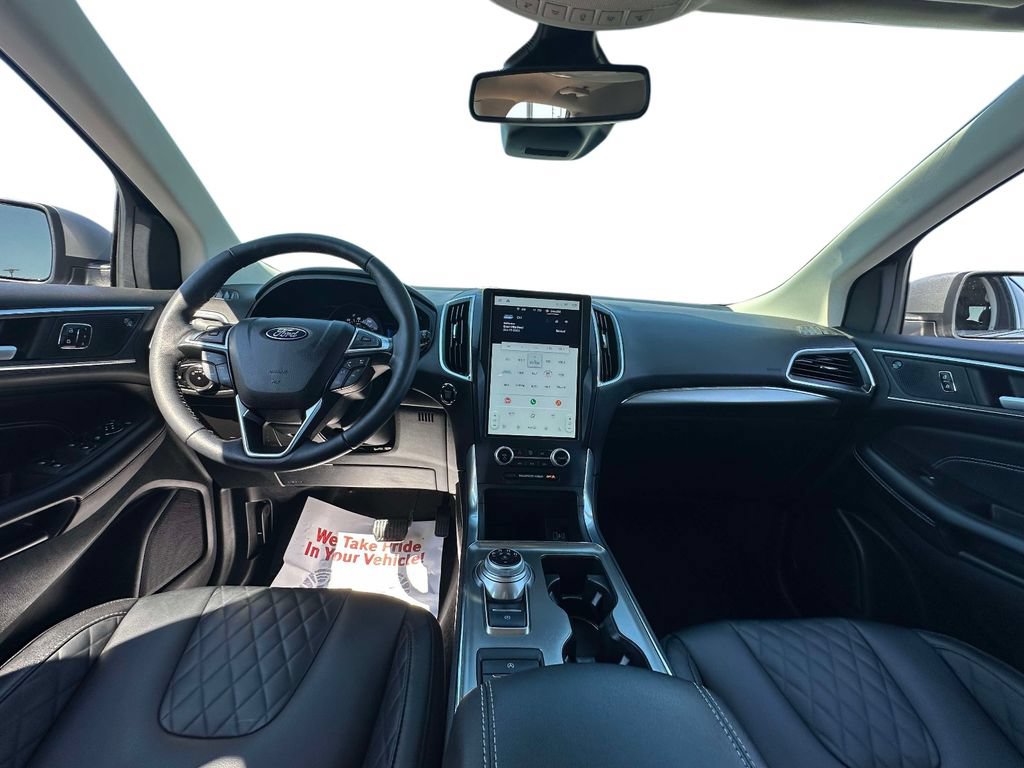 Certified 2023 Ford Edge Titanium AWD/4WD image 13