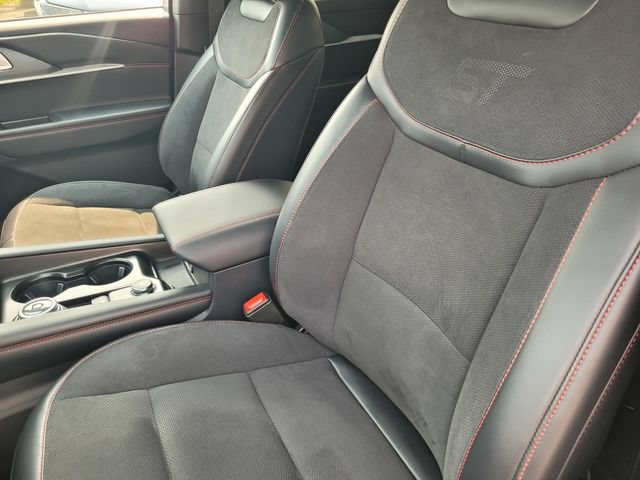 Certified 2026 Ford Explorer ST AWD/4WD image 11