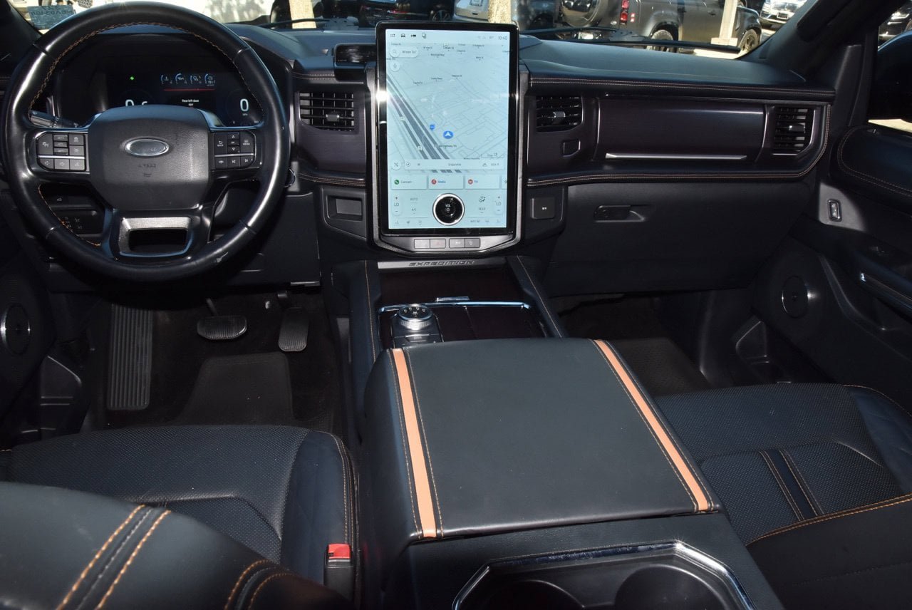 Certified 2022 Ford Expedition Platinum RWD image 17
