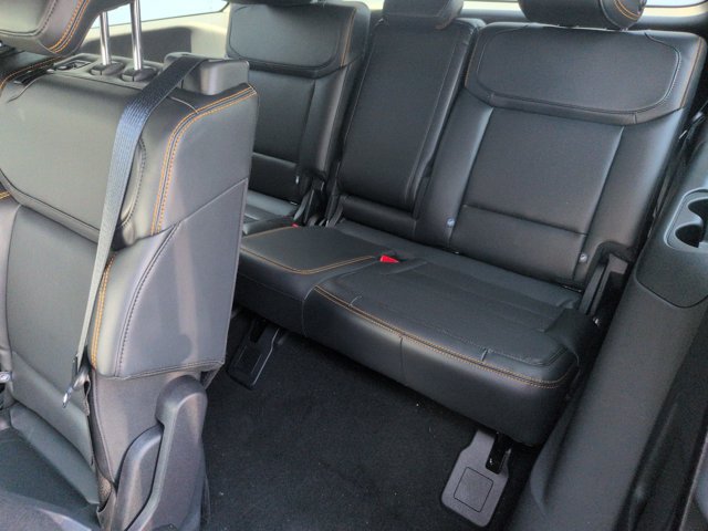 Certified 2025 Ford Expedition Tremor AWD/4WD image 33