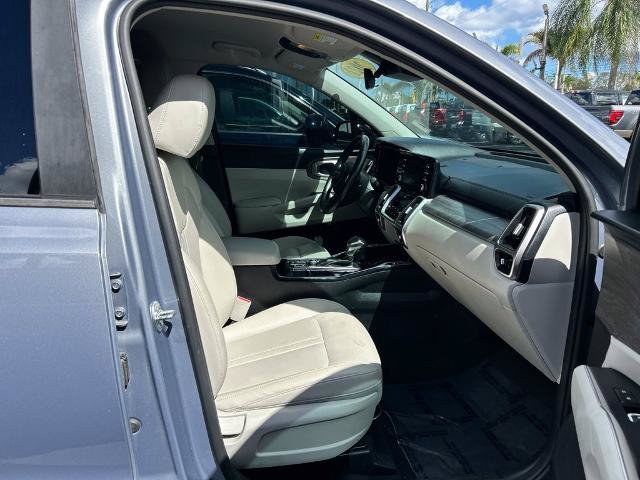 Used 2021 Kia Sorento EX FWD image 39