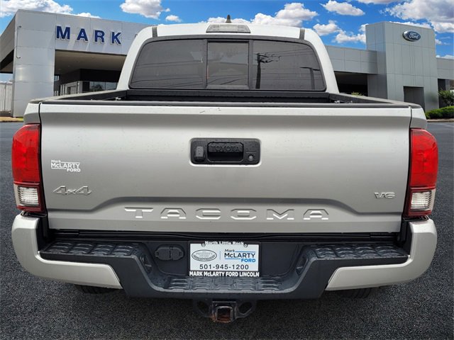 Used 2022 Toyota Tacoma SR image 4