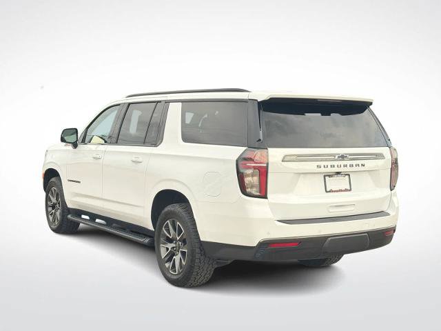 Used 2022 Chevrolet Suburban Z71 w/ Luxury Package AWD/4WD image 6