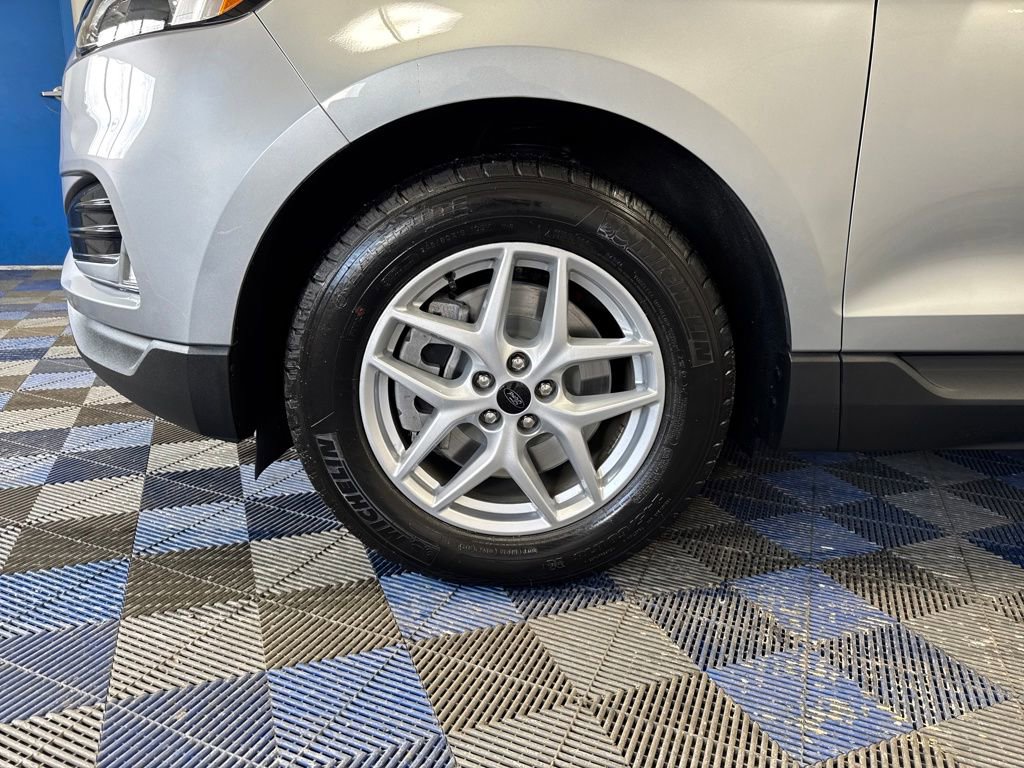 Certified 2024 Ford Edge SEL w/ Convenience Package image 27