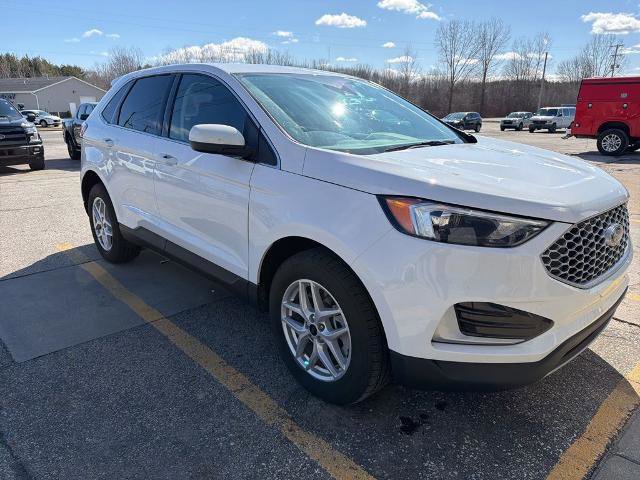 Certified 2024 Ford Edge SEL image 7