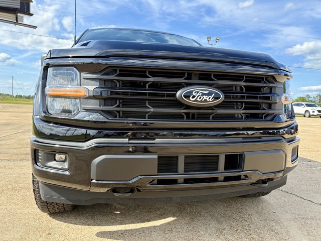 Certified 2025 Ford F150 XLT w/ Equipment Group 301A Standard AWD/4WD image 4