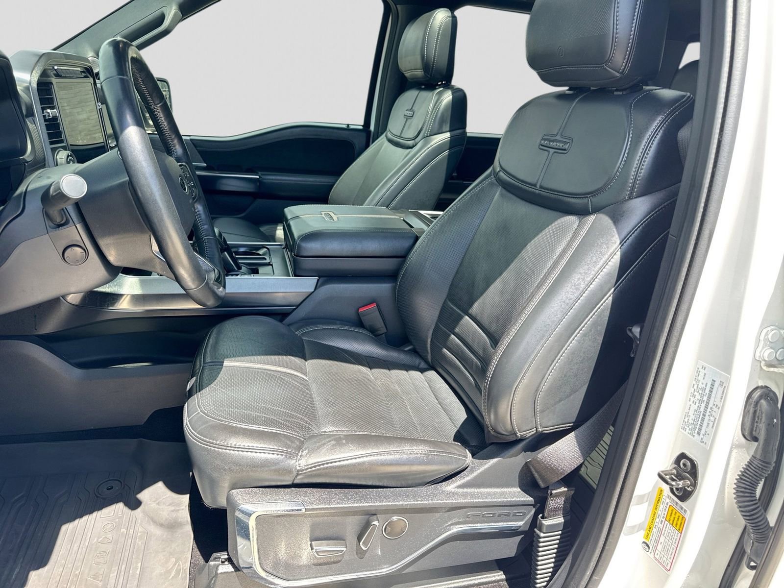 Certified 2022 Ford F150 Platinum w/ Equipment Group 701A High AWD/4WD image 19