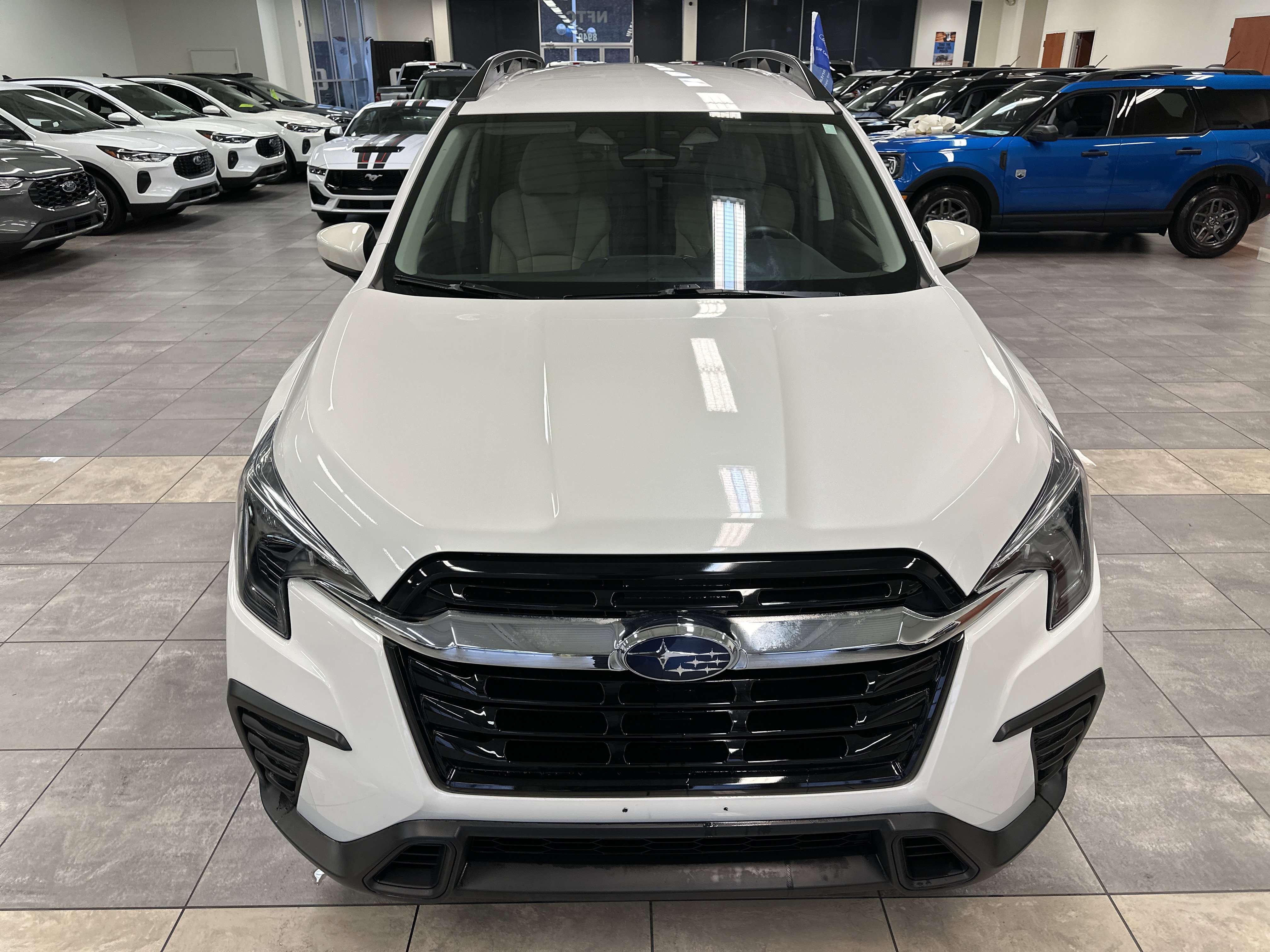 Used 2024 Subaru Ascent Premium w/ Convenience Package image 20