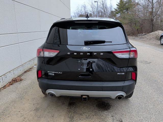 Certified 2022 Ford Escape Titanium w/ Class II Trailer Tow Package image 8