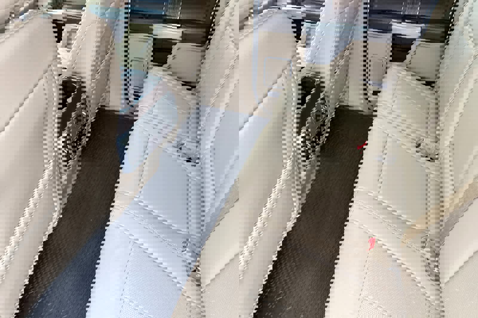 Certified 2019 Ford F150 Lariat image 4