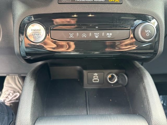Certified 2024 Ford Escape ST-Line w/ Tech Pack #1 FWD image 21