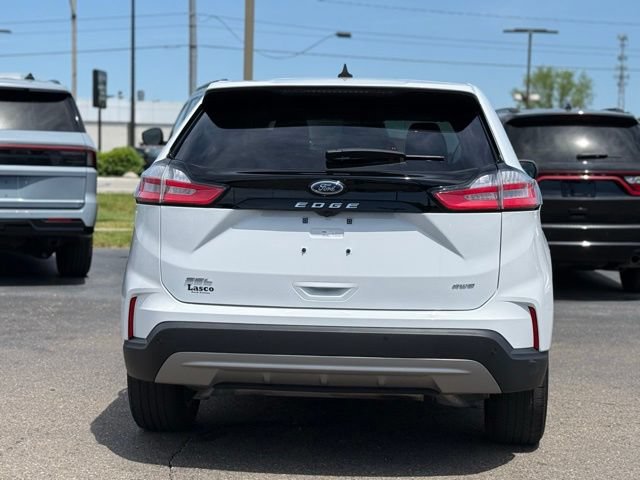 Certified 2024 Ford Edge SEL w/ Convenience Package AWD/4WD image 40