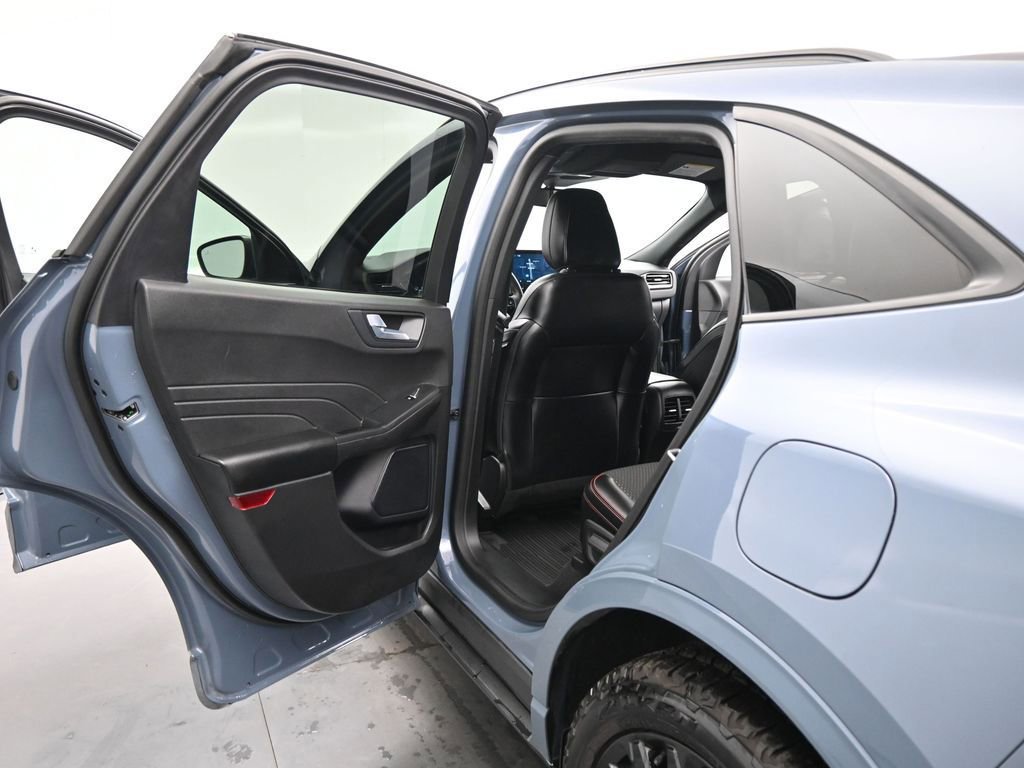 Certified 2023 Ford Escape ST-Line Elite image 45