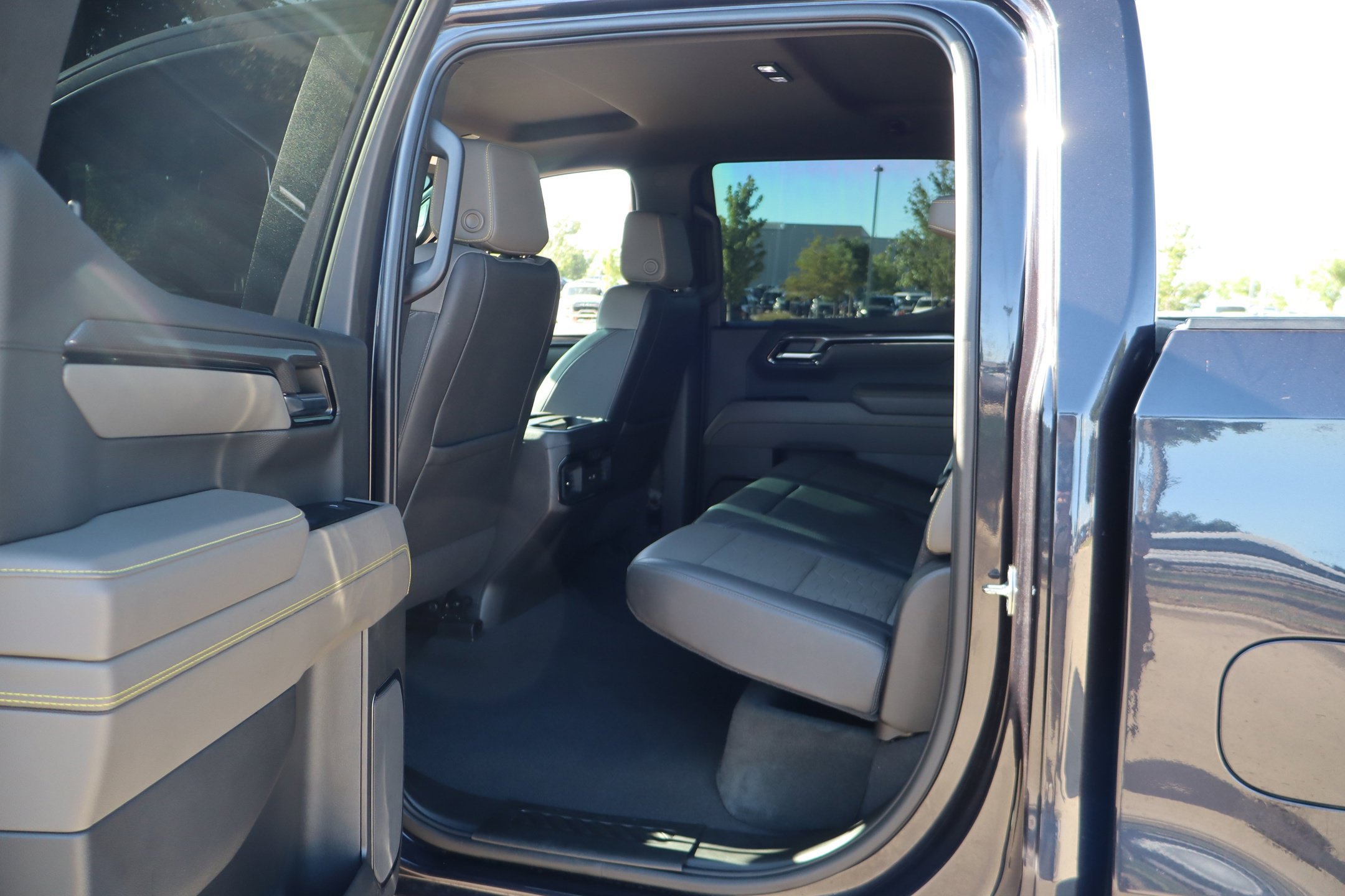 Used 2023 Chevrolet Silverado 1500 ZR2 AWD/4WD image 29