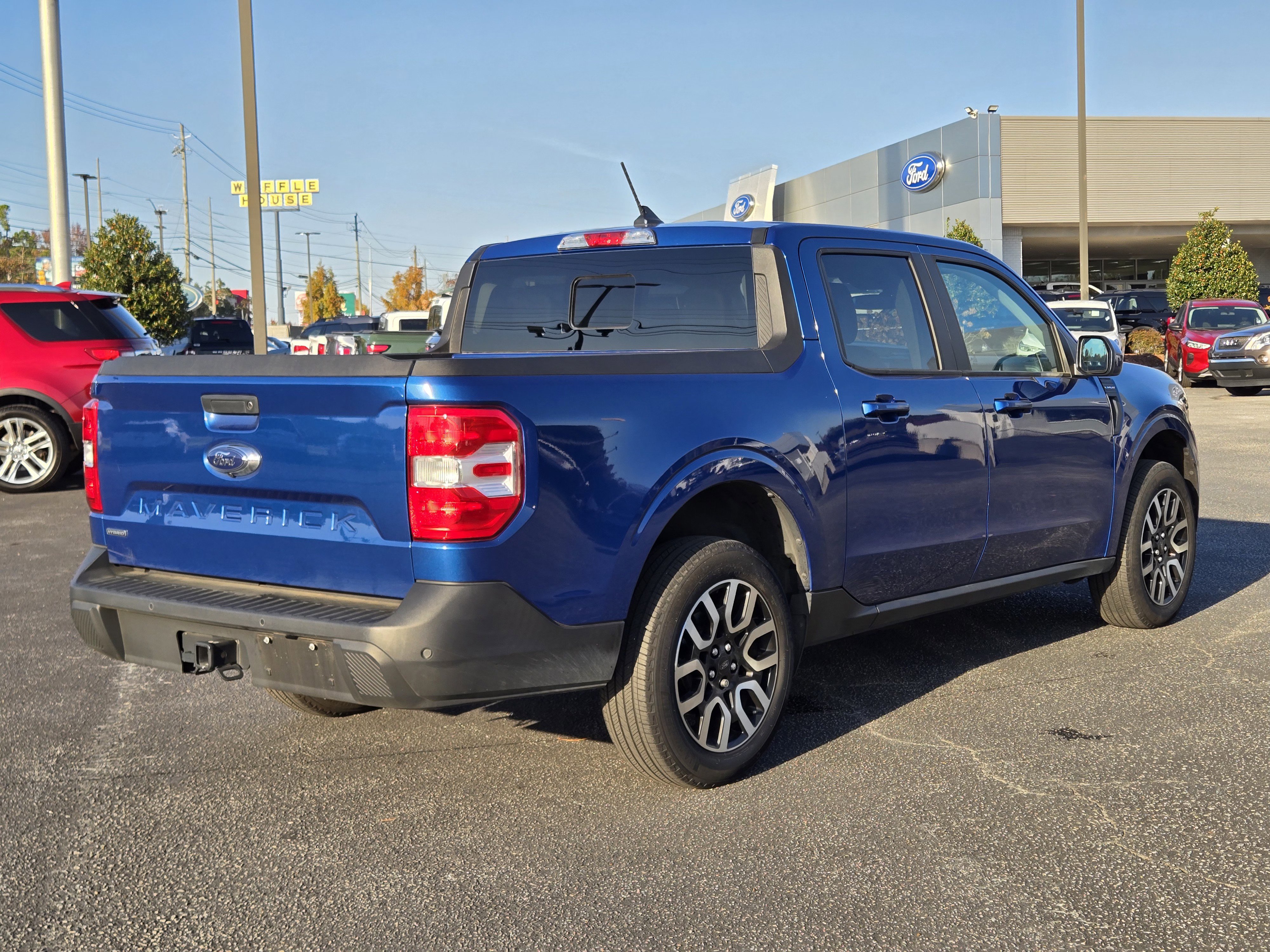 Certified 2023 Ford Maverick Lariat w/ Lariat Luxury Package image 7