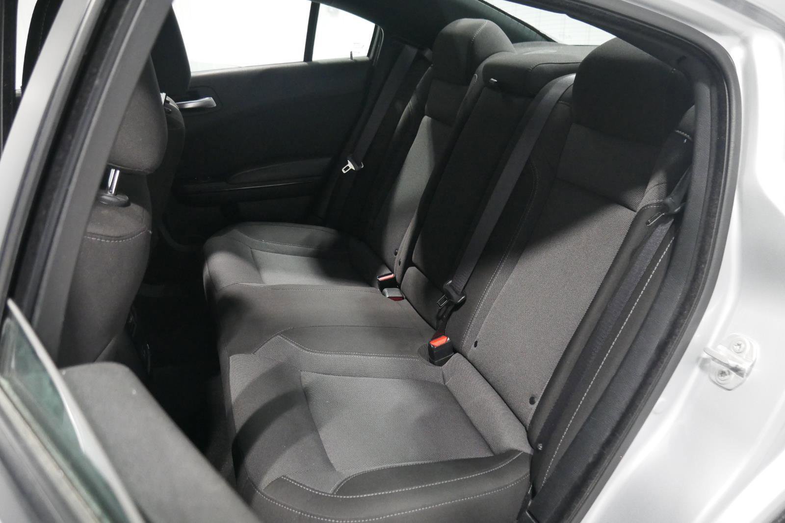 Used 2022 Dodge Charger SXT w/ Blacktop Package image 11