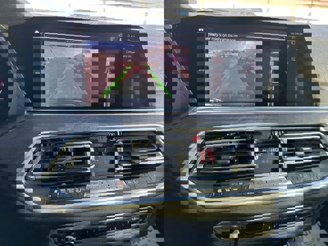 Used 2019 BMW X5 xDrive40i w/ Luxury Seating Package image 8