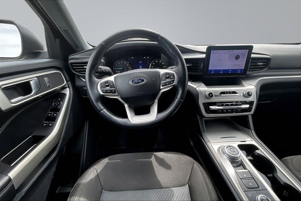 Certified 2022 Ford Explorer XLT AWD/4WD image 8