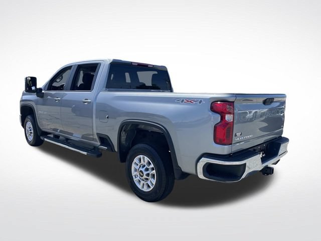 Used 2025 Chevrolet Silverado 2500 LT w/ Convenience Package AWD/4WD image 3