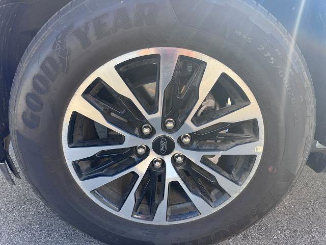 Certified 2025 Ford Expedition Max Platinum AWD/4WD image 9