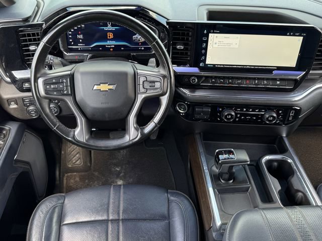 Used 2024 Chevrolet Silverado 1500 High Country w/ Technology Package AWD/4WD image 11