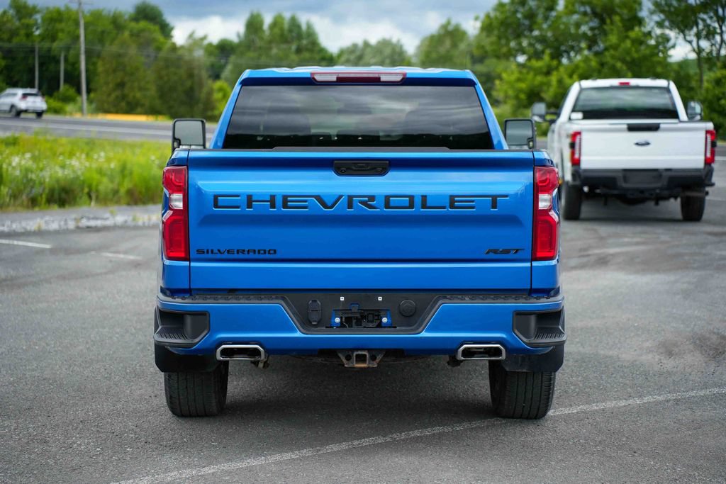 Used 2024 Chevrolet Silverado 1500 RST w/ Z71 Off-Road Package AWD/4WD image 6