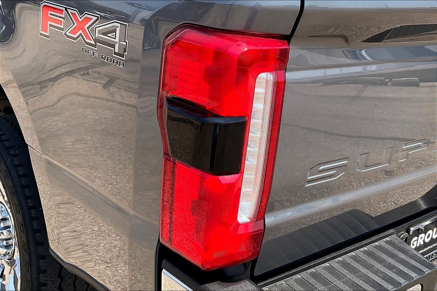 Certified 2024 Ford F250 Lariat w/ Lariat Ultimate Package AWD/4WD image 28