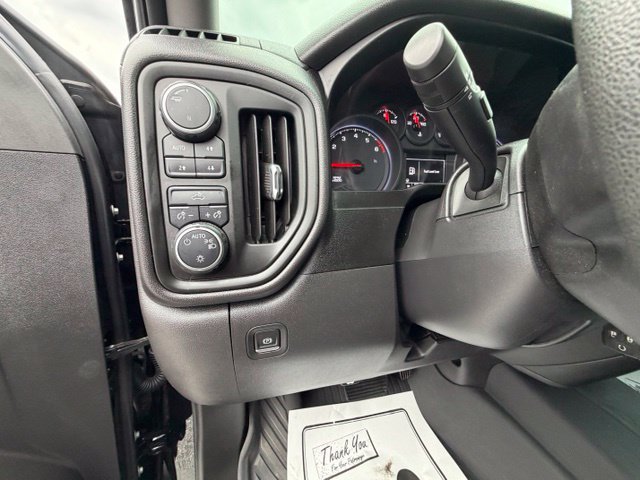 Used 2021 Chevrolet Silverado 1500 Custom Trail Boss w/ LPO, Dark Essentials Package AWD/4WD image 18