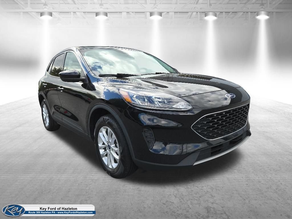 Certified 2021 Ford Escape SE w/ Cold Weather Package AWD/4WD image 1