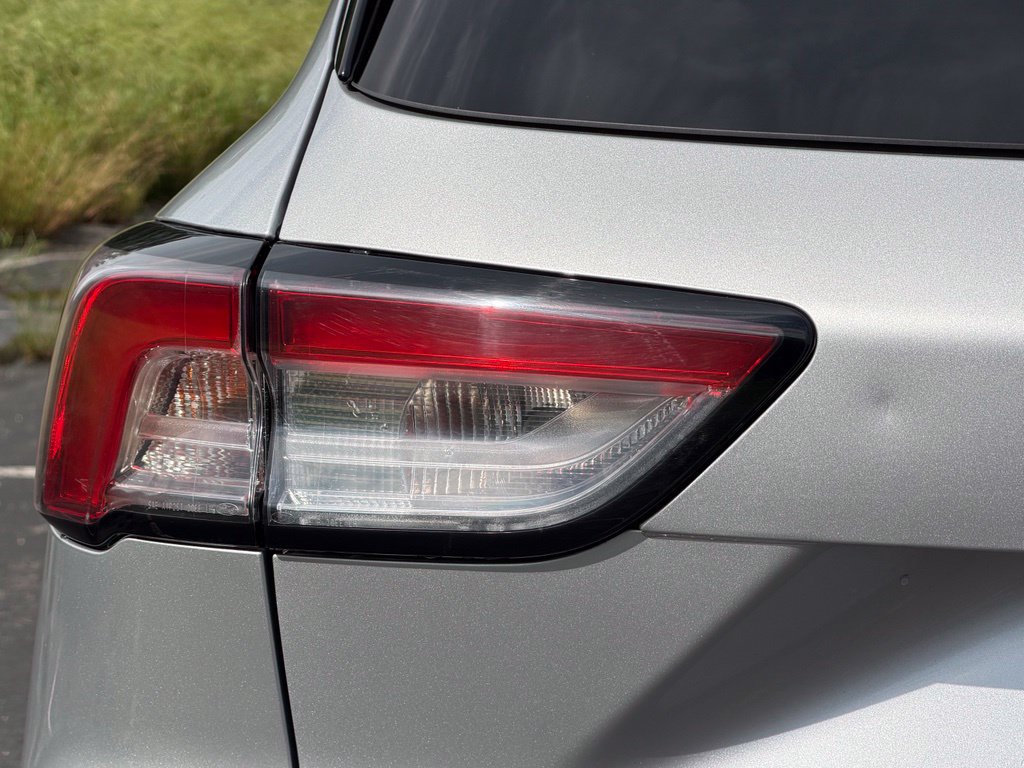 Certified 2020 Ford Escape SE AWD/4WD image 11