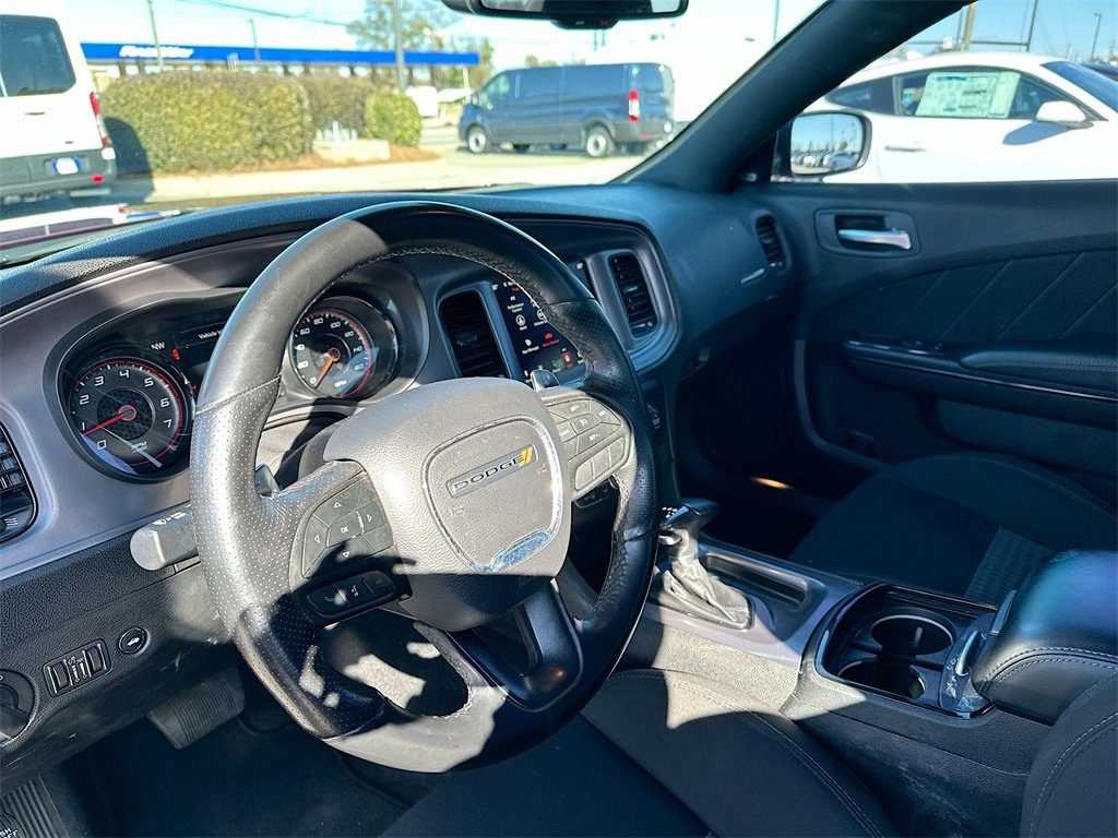 Used 2023 Dodge Charger R/T w/ Blacktop Package image 11