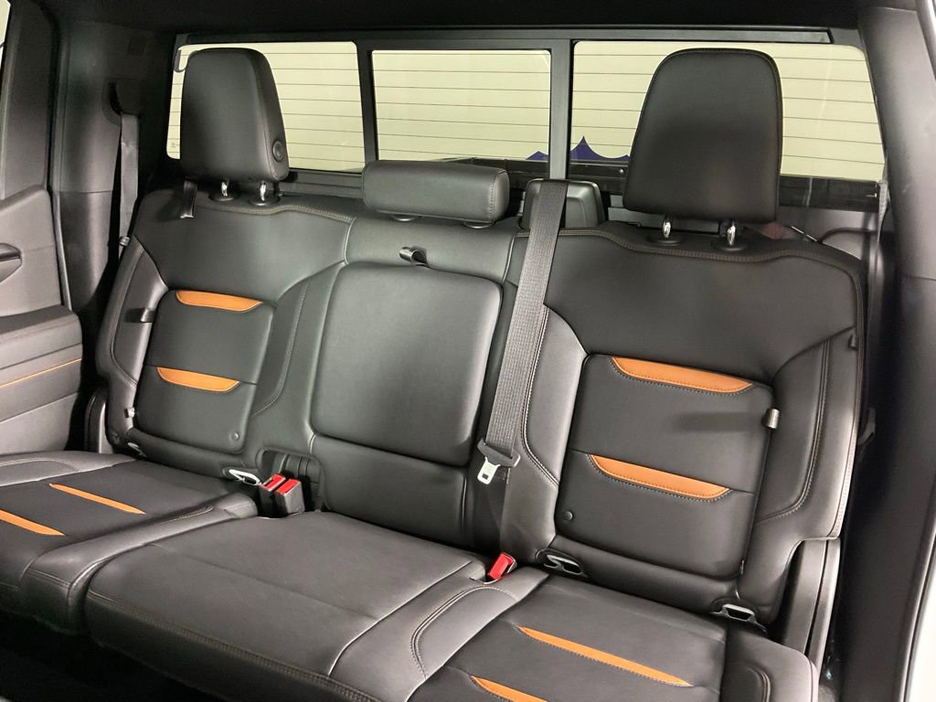 Used 2023 GMC Sierra 1500 AT4 w/ AT4 Premium Package image 16