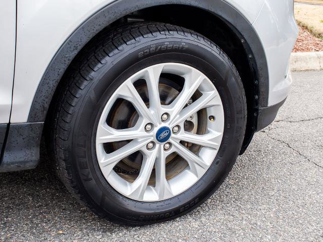 Certified 2019 Ford Escape SEL image 6