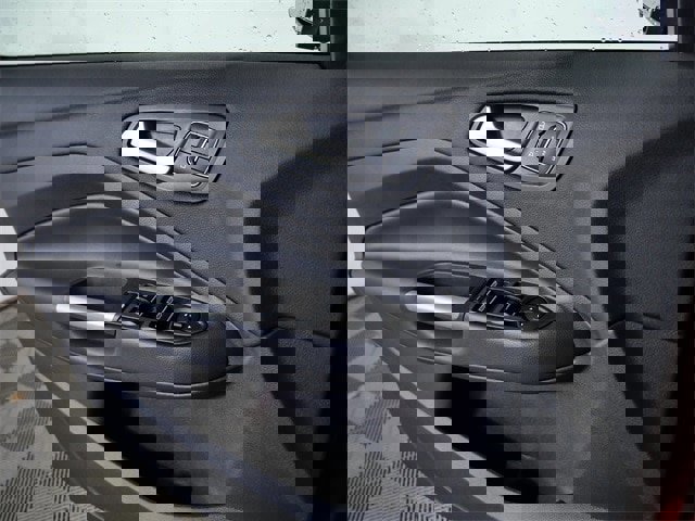 Certified 2019 Ford Escape Titanium image 25