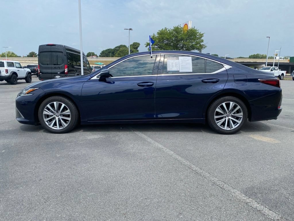 Used 2020 Lexus ES 350 w/ Premium Package FWD image 4