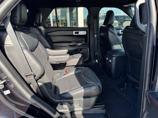 Certified 2020 Ford Explorer ST w/ Premium Technology Package AWD/4WD image 29