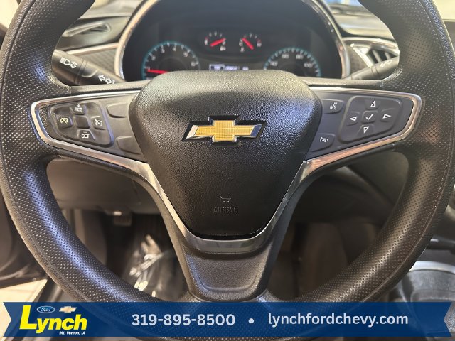 Used 2019 Chevrolet Malibu LT FWD image 10