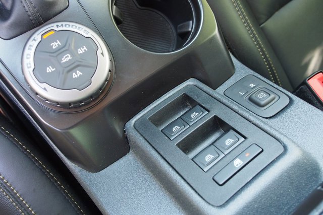 Certified 2025 Ford Bronco Badlands AWD/4WD image 22