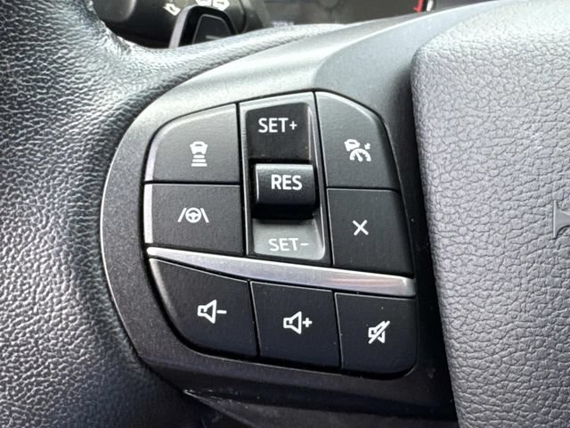 Certified 2020 Ford Explorer XLT w/ Equipment Group 202A RWD image 28